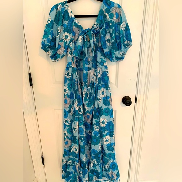 NWT Sunday Up Floral Dress With Back Tie Cutout - Picture 7 of 12